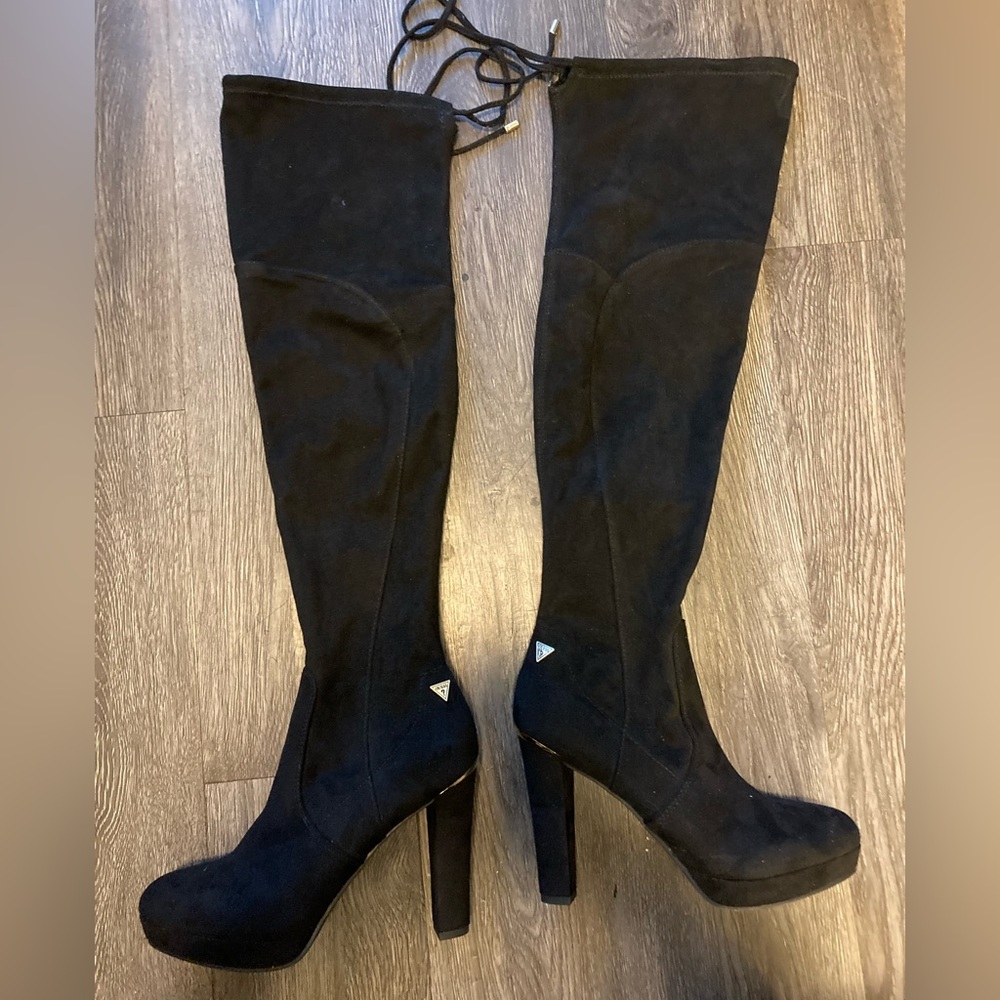 Guess boots NWOT